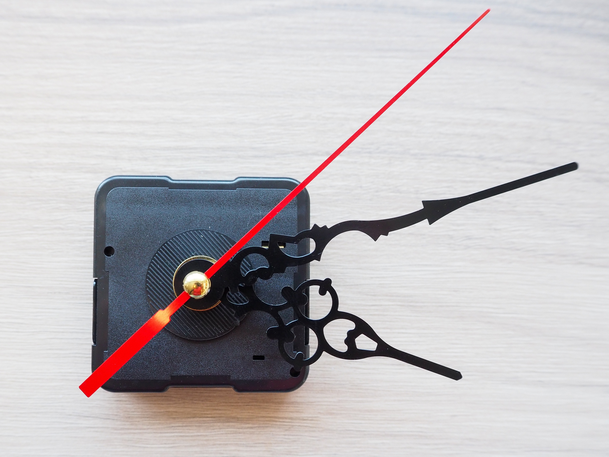 Hodinový strojek (2)